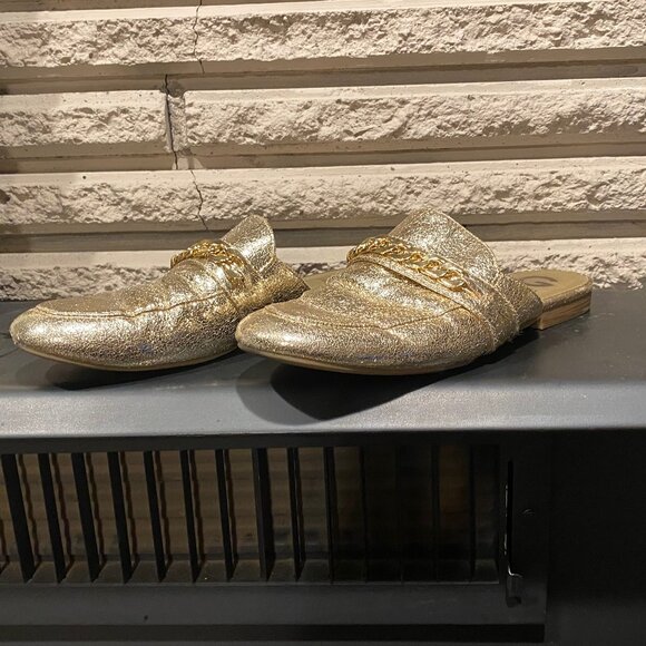 G By Guess gold flat mules - Picture 8 of 12